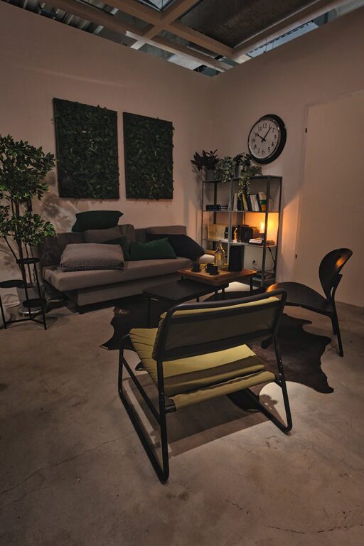 Tips for Creating a Cozy and Inviting Living Space on a Budget